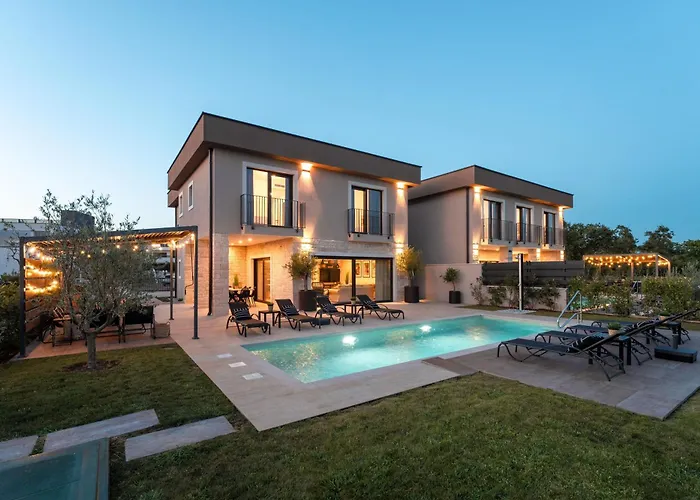 Villa Palazzina 1 Mit Pool Und Wellness